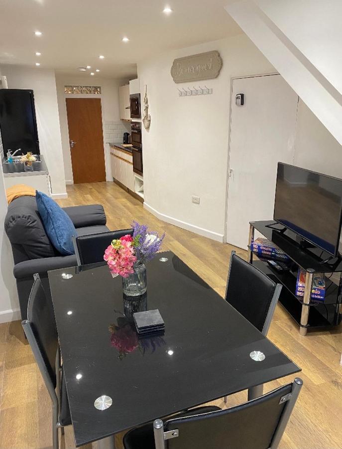 Teign Treasure Trove 1Bed Groundfloor 2Mins 2Beach Apartment ทินมัท ภายนอก รูปภาพ