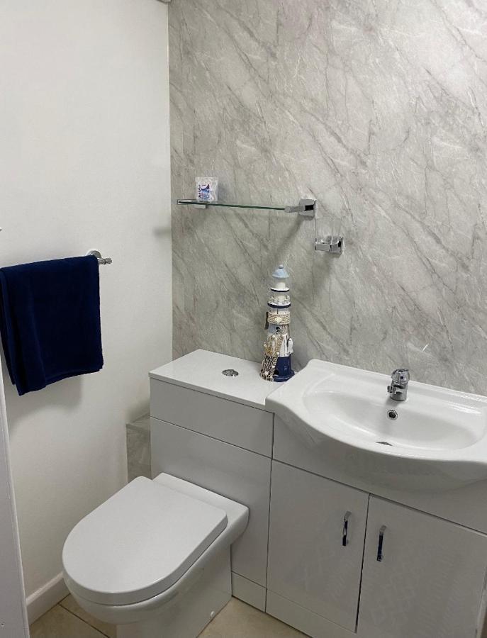 Teign Treasure Trove 1Bed Groundfloor 2Mins 2Beach Apartment ทินมัท ภายนอก รูปภาพ